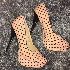 Polka Dot Pumps
